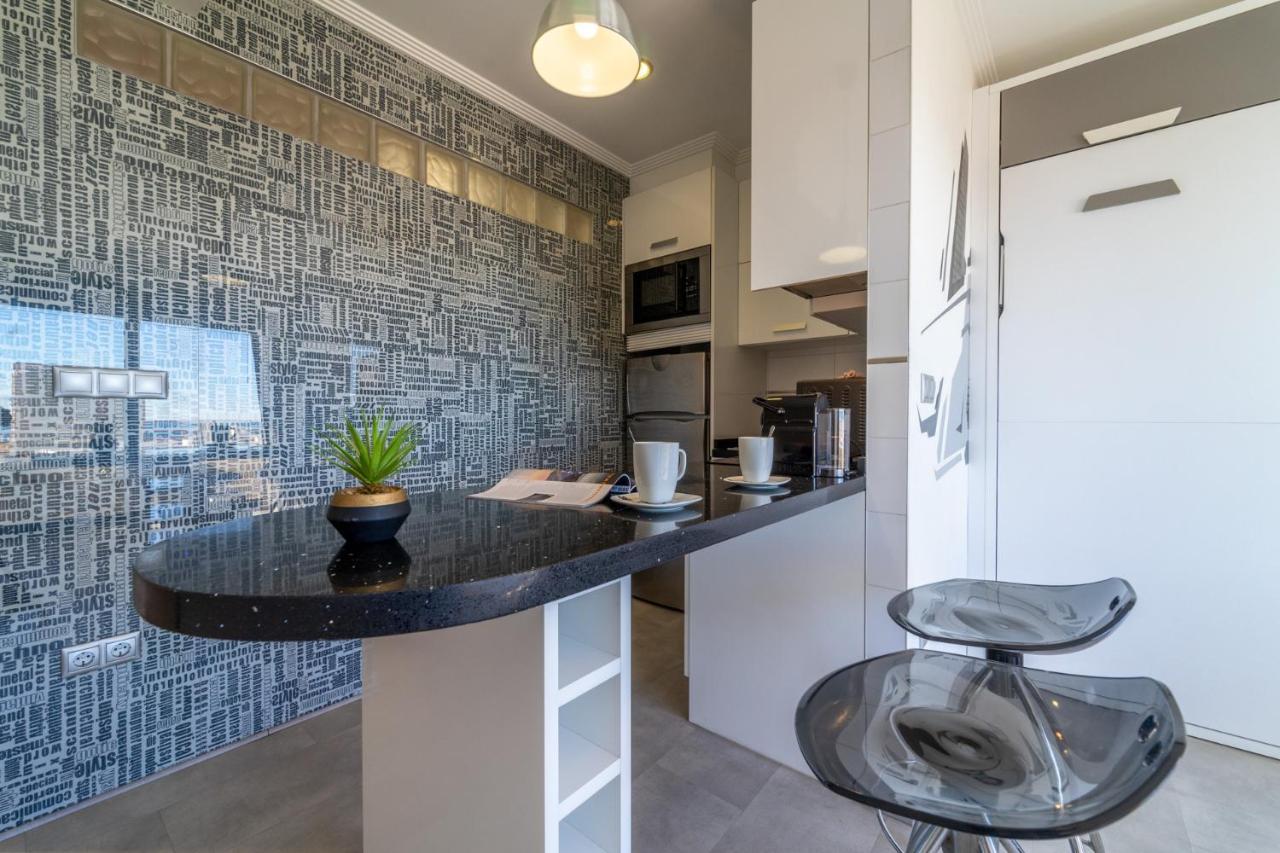 Myflats Riscal Apartment Alicante Bagian luar foto